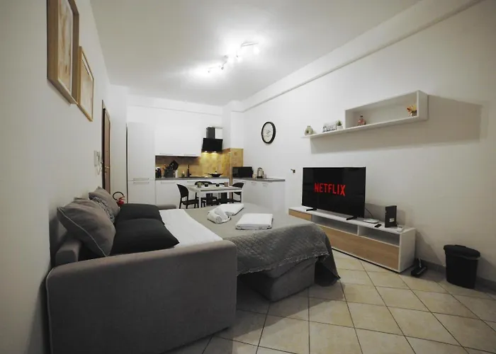 Apartment Sweet Refuge *